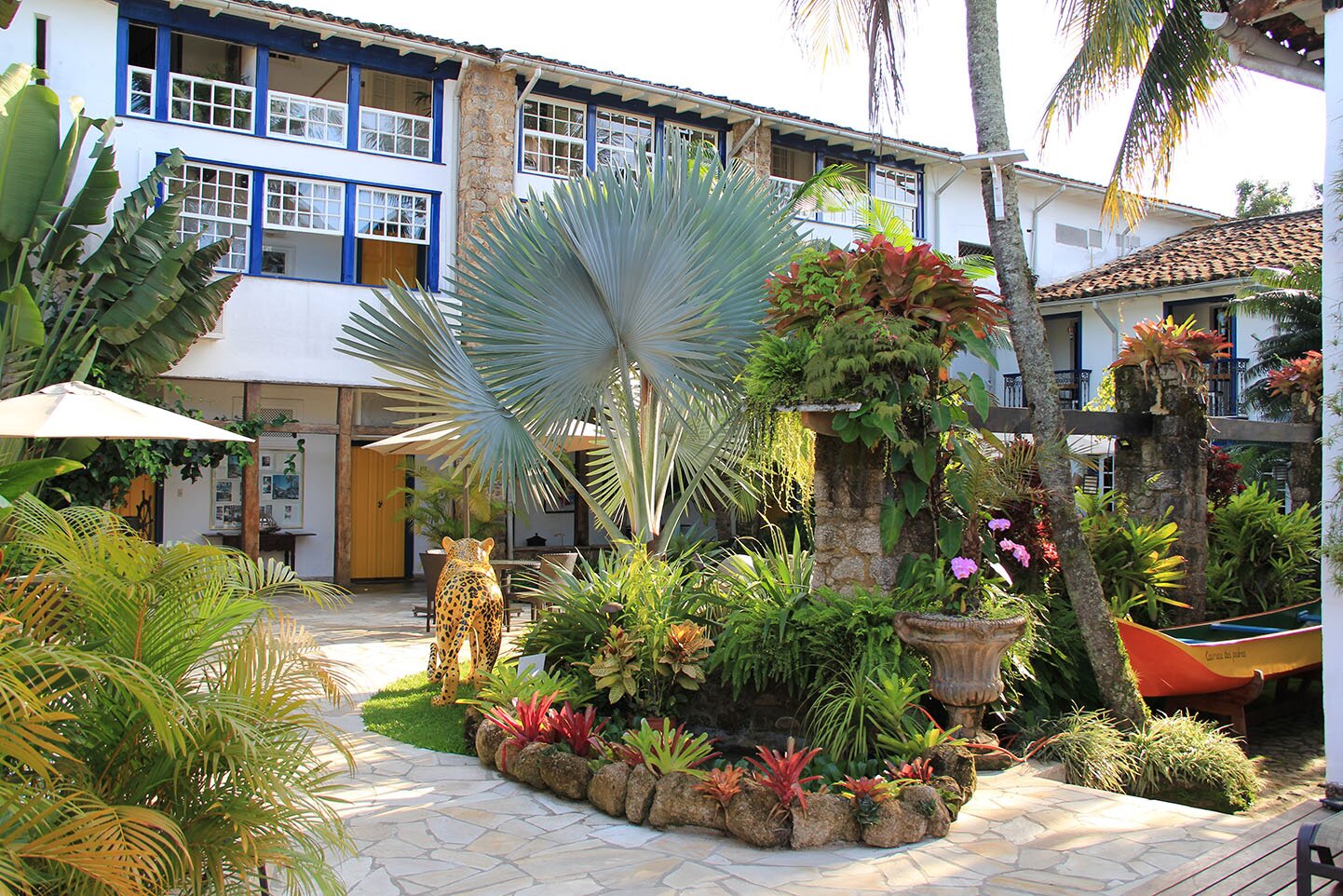 Sandi Hotel-泳池