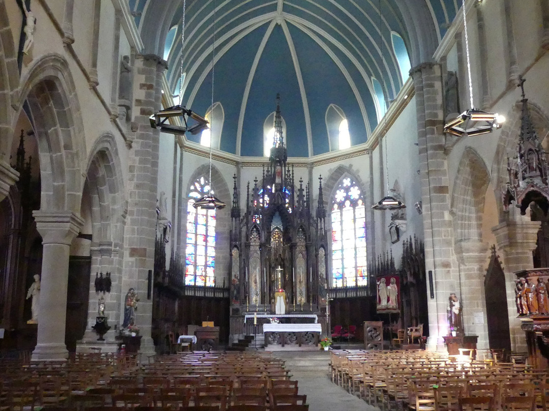 Eglise de Bazouges la Perouse景点图片