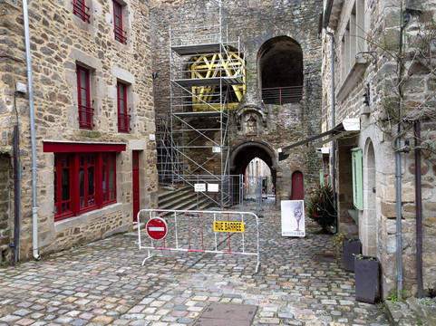 La Rue Du Petit Fort