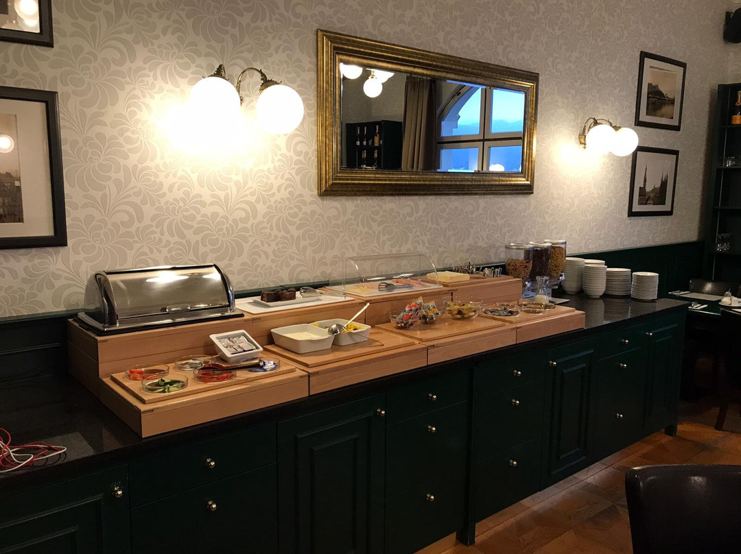 Vetruse Hotel & Restaurant主图
