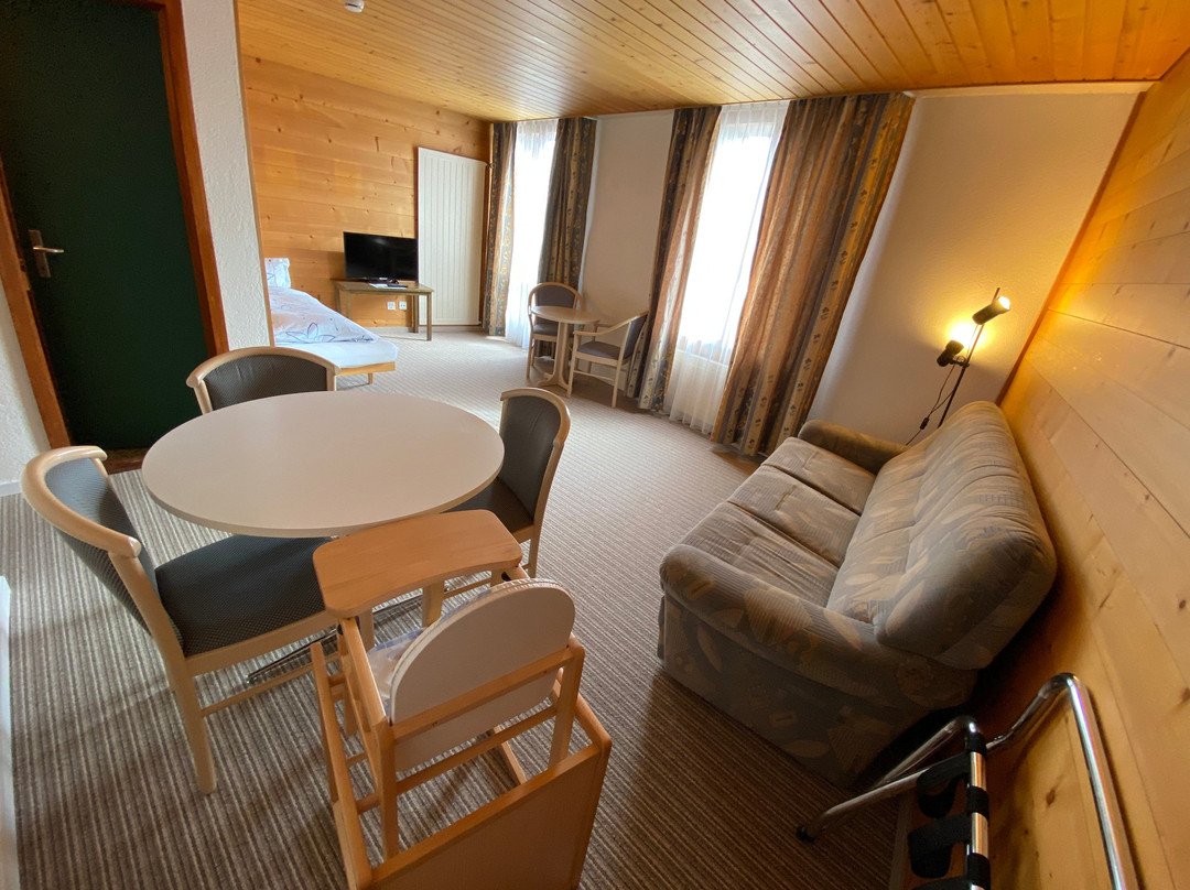Dinh Residence Hotel主图