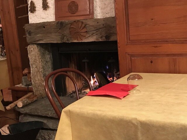 A l'Hostellerie Du Paradis-餐饮