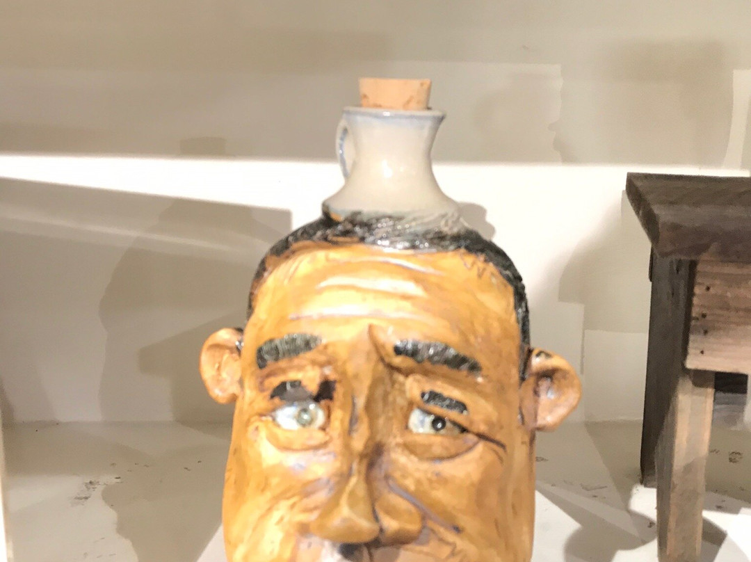 Pigeon River Pottery-皮金福奇必去景点