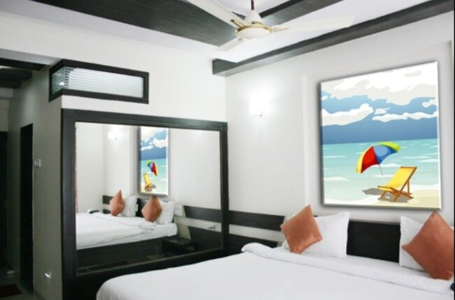 Hotel KB's Grand Shirdi主图