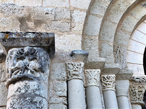 Eglise et Prieuré Saint-Jean-Baptiste
