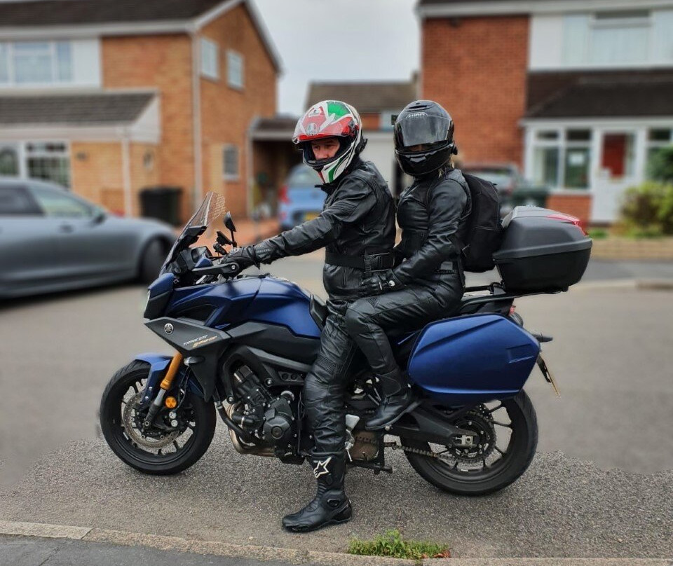 Spyder Motorcycles Rental-锡尔弗斯通必去景点
