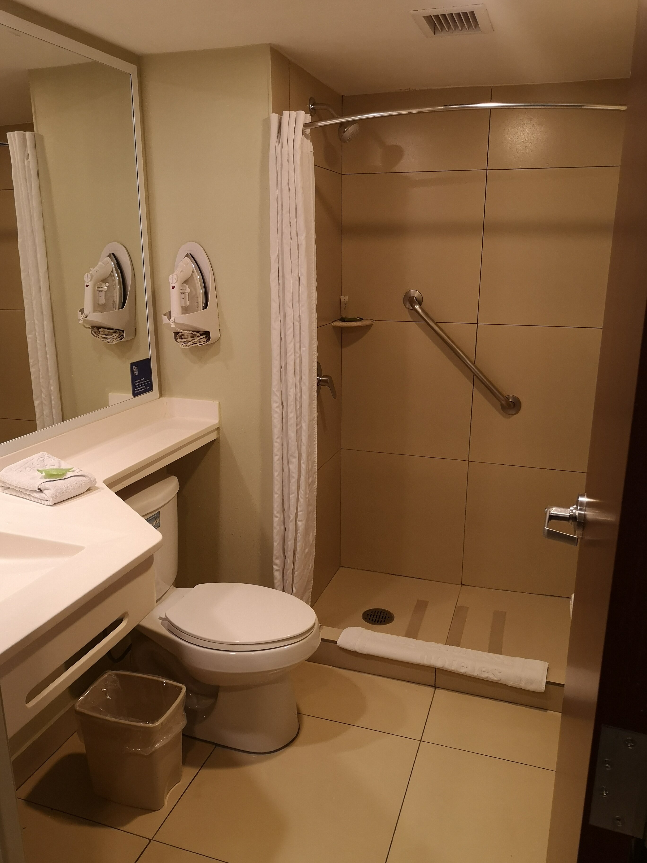 City Express by Marriott San Jose Costa Rica-浴室