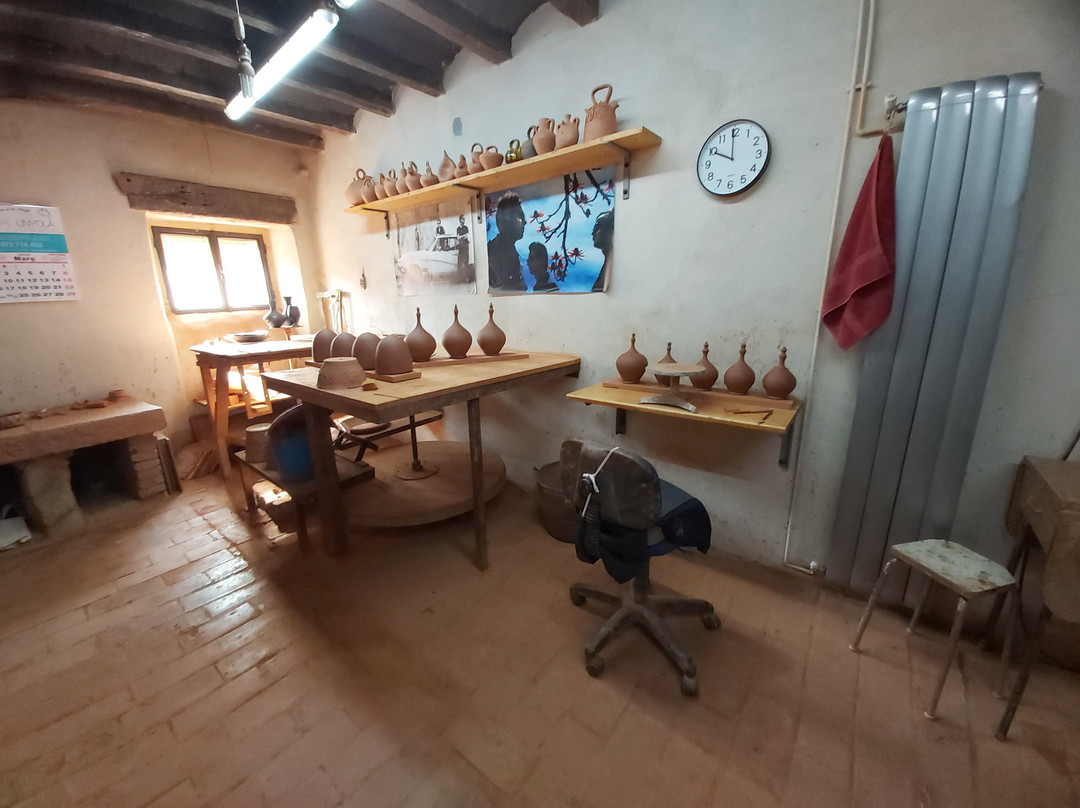 Ceramica Roca Caus-Verdu必去景点