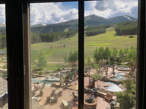 Grand Lodge on Peak 7主图