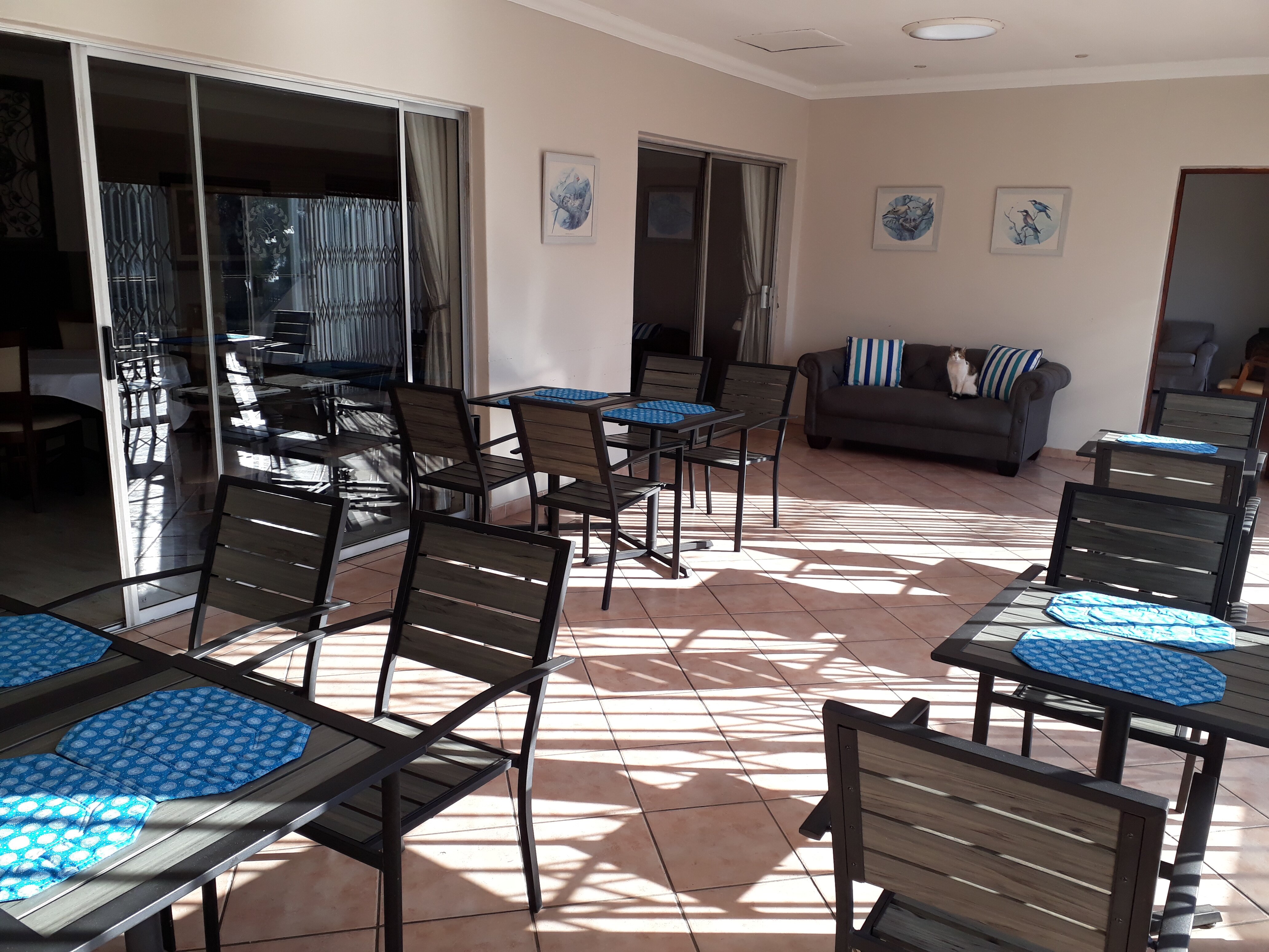 The Lakehouse Guest House-官方