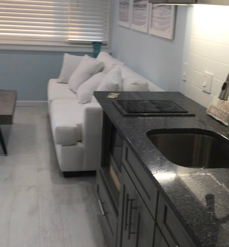 Ocean Vista Resort主图