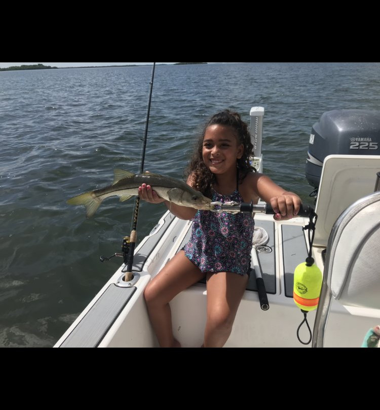 Hooked 4 Life Fishing Charters-迈尔斯堡必去景点