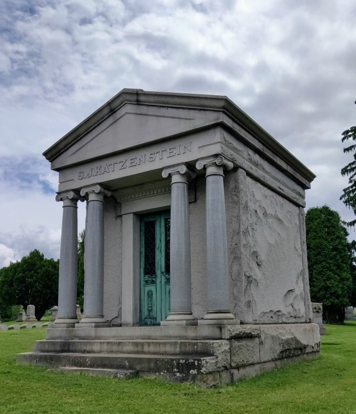 Washington Cemetery景点图片
