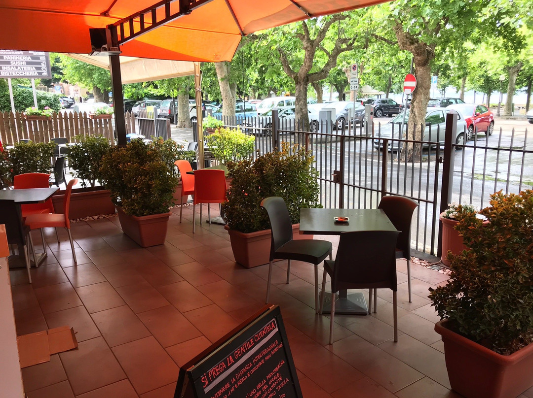 Bar il Girasole-Trevignano Romano必去景点