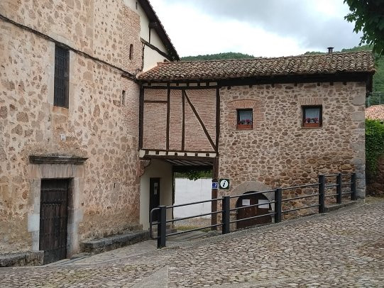 Pradillo旅游攻略图片