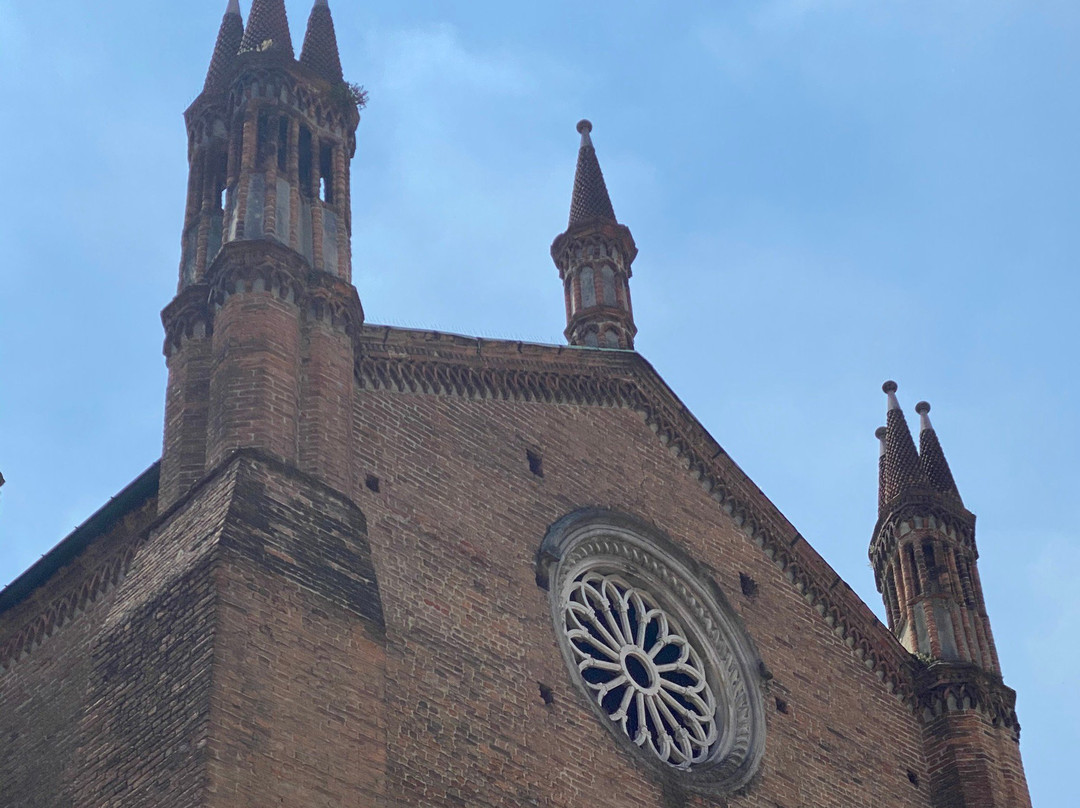 Basilica di Sant'Antonino-皮亚琴察必去景点