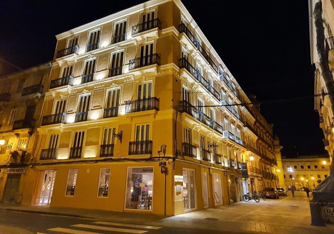 植物园休闲艺术酒店主图