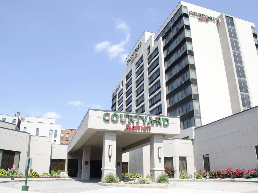 Courtyard by Marriott Waterbury Downtown主图