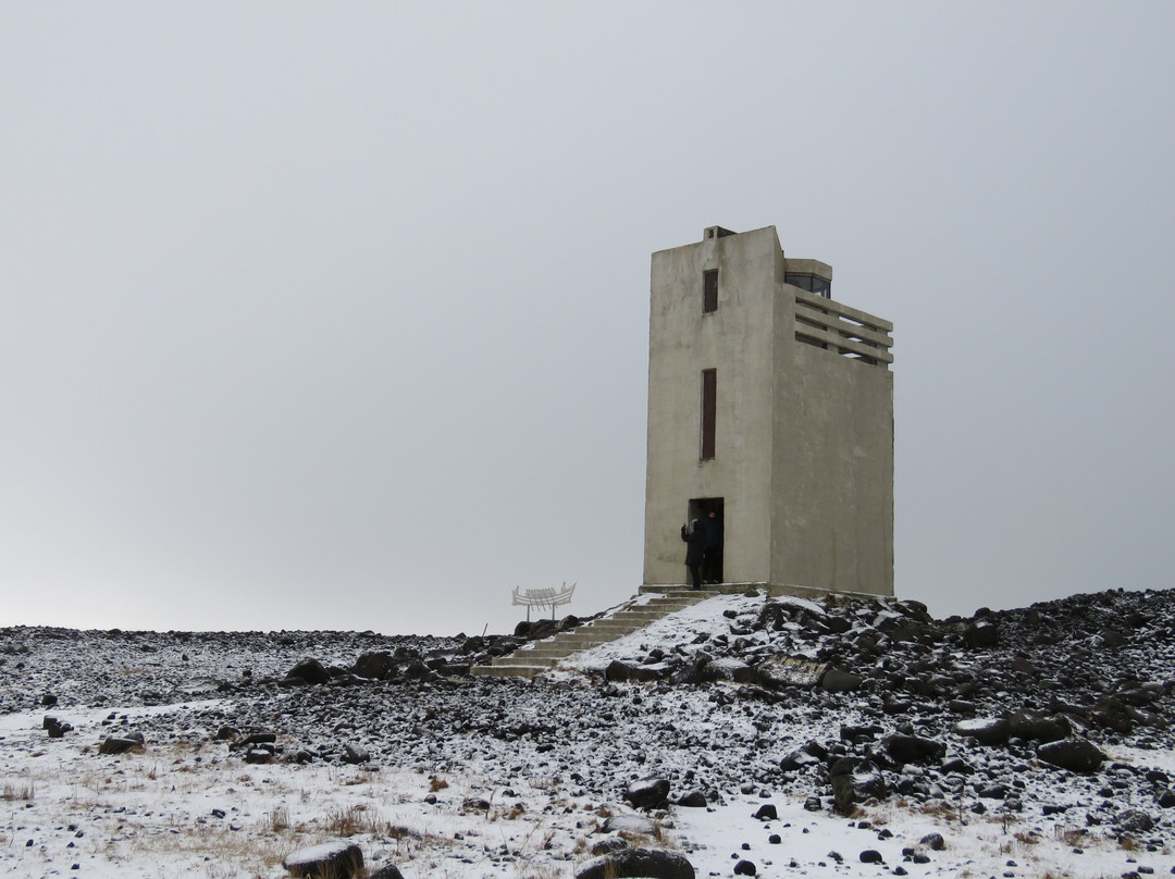 Hafnarnes lighthouse and viewpoint景点图片