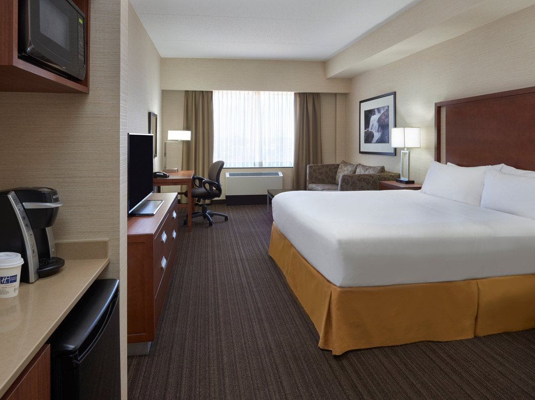 Holiday Inn Express & Suites Vaughan-Southwest主图