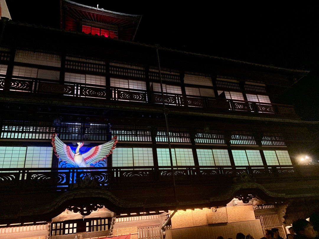 Shinrokaku-松山市必去景点