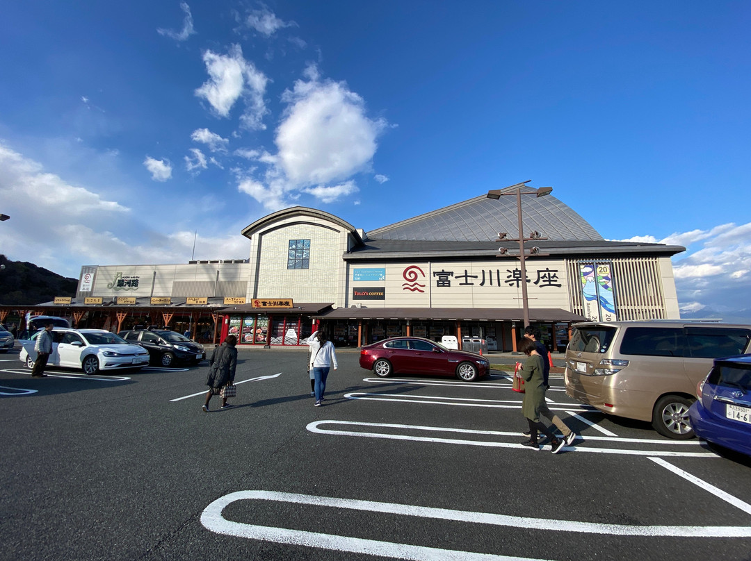 Road Station Fujikawa-rakuza景点图片