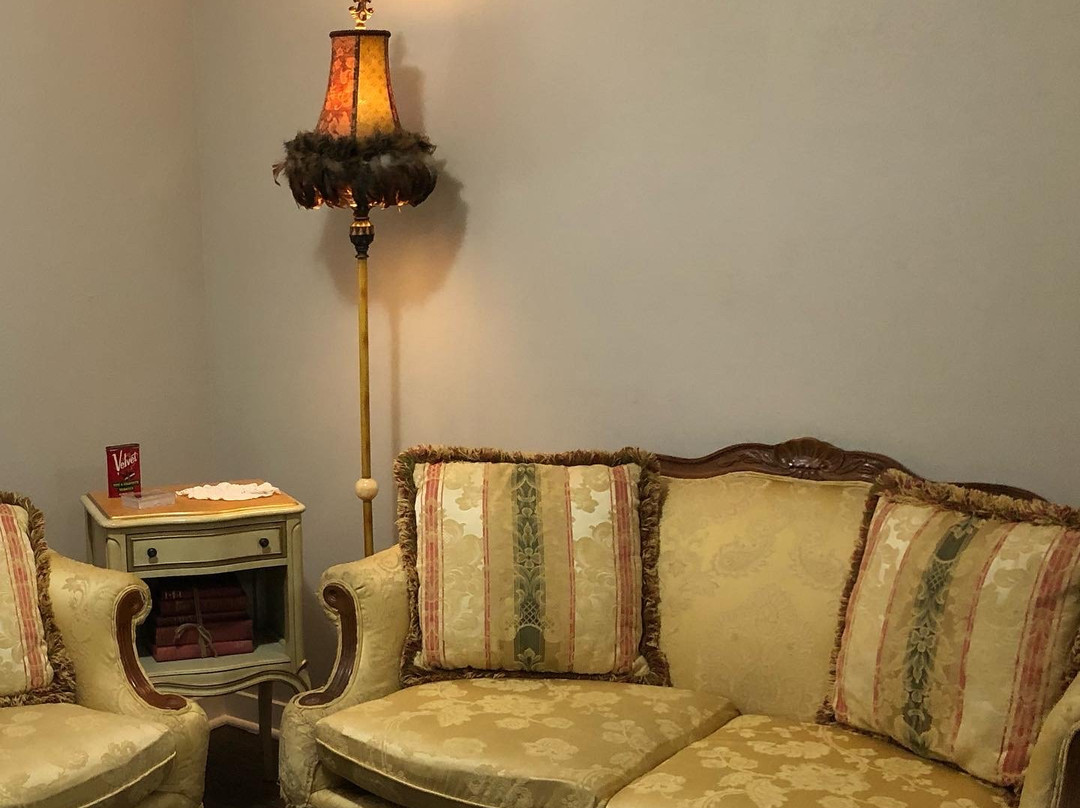 Historic Randles Court主图