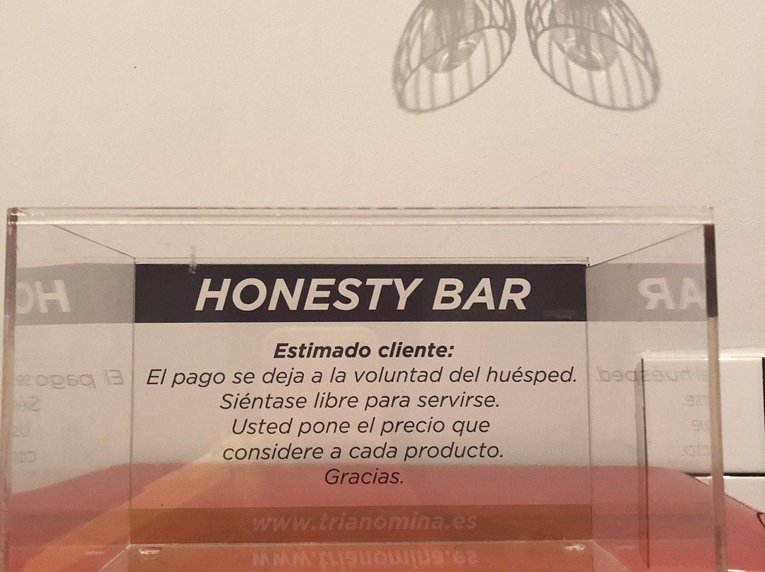 Tria Nomina Apartamentos主图