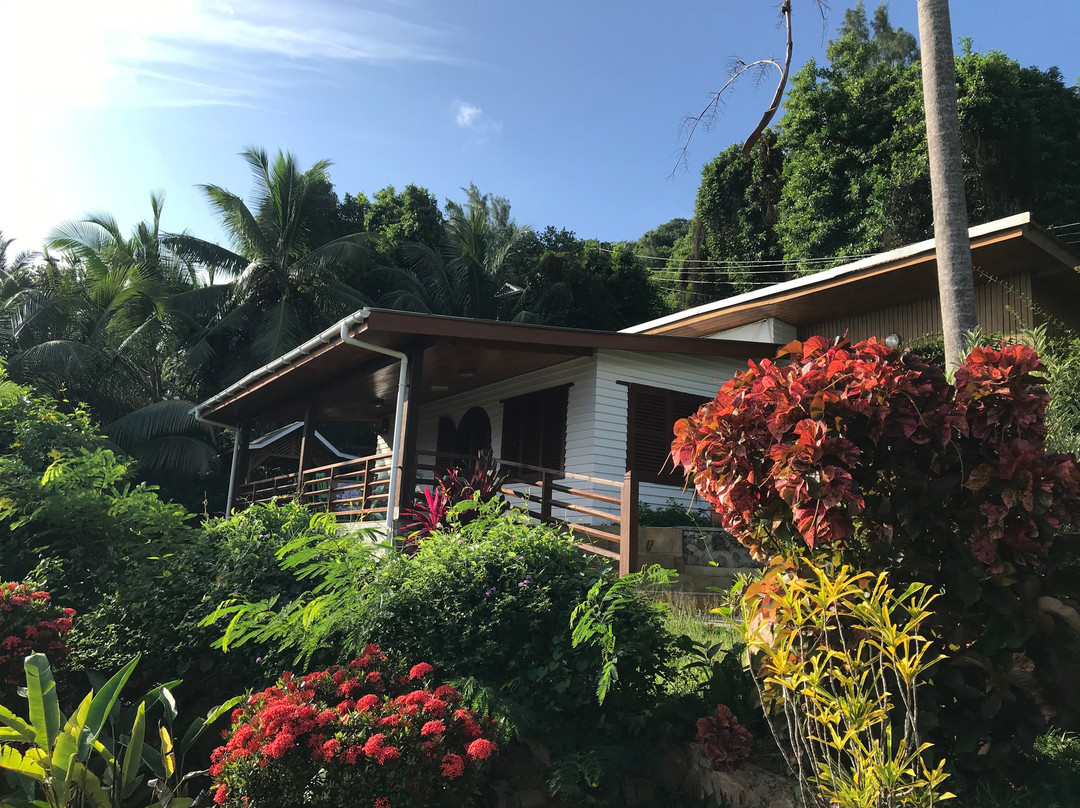 Le Grand Bleu Villas主图