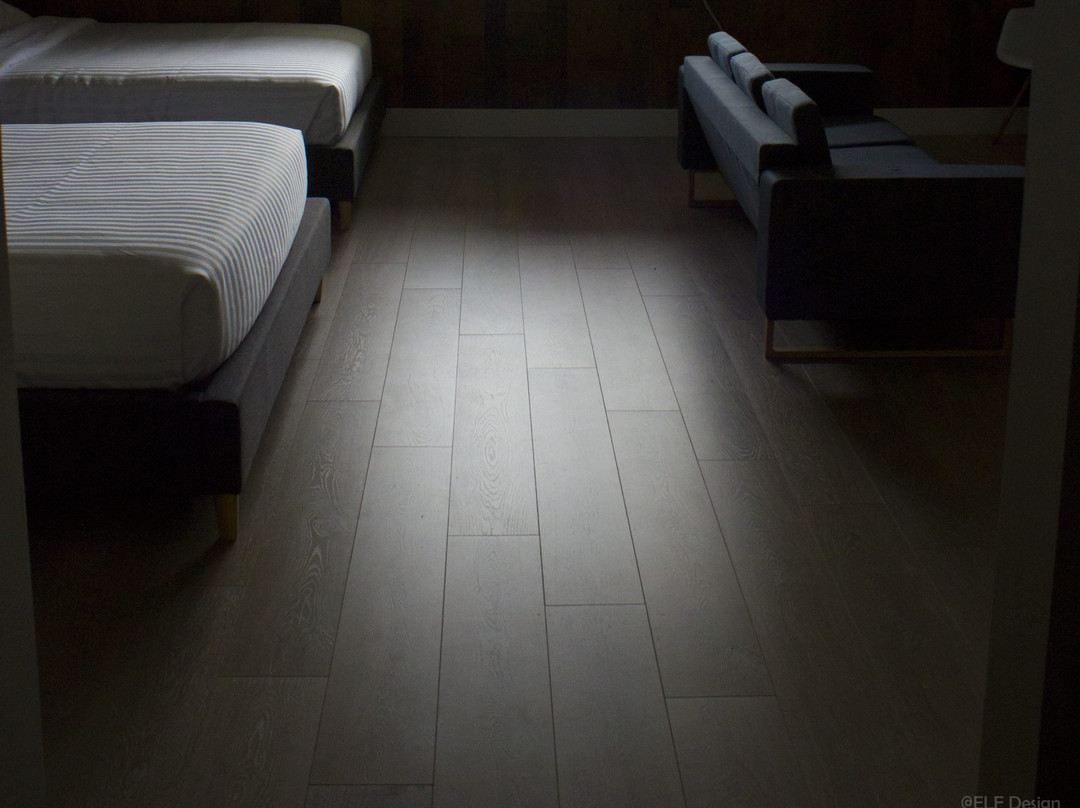 Camrose Le Chateau Hotel主图