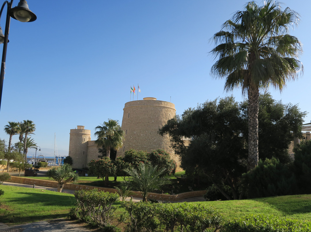 Castillo de Santa Ana景点图片