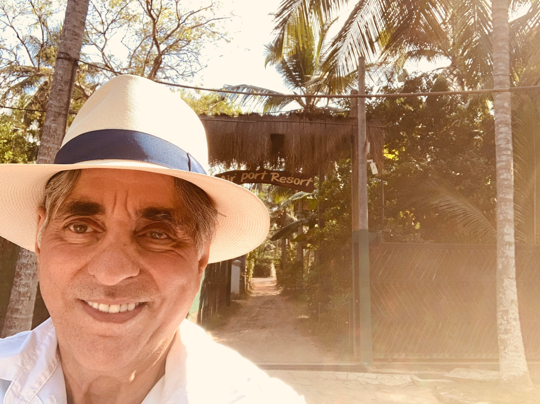 Airport Resort主图