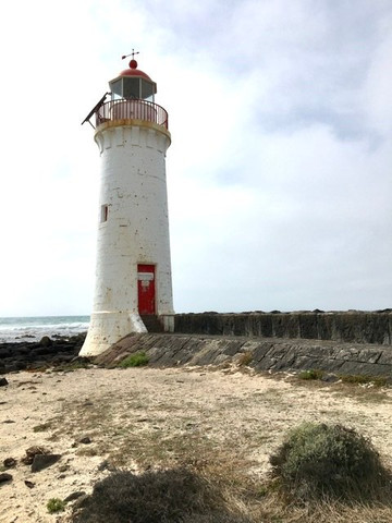 The Port Fairy & Region Visitor Information Centre-仙女港必去景点