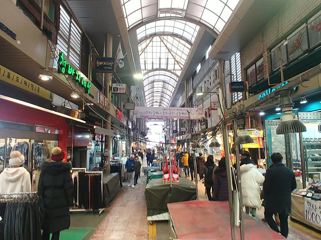 Guri Traditional Market-九里市必去景点