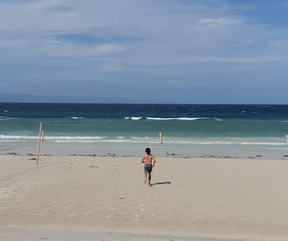 托丽背包客天堂酒店主图