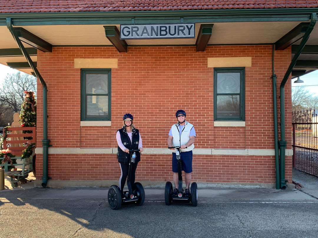 Granbury Segway Tours-格兰伯里必去景点