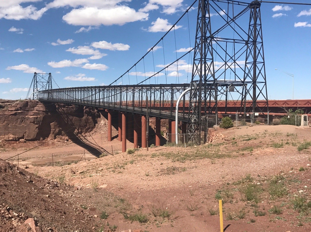 Cameron Suspension Bridge-卡梅隆必去景点