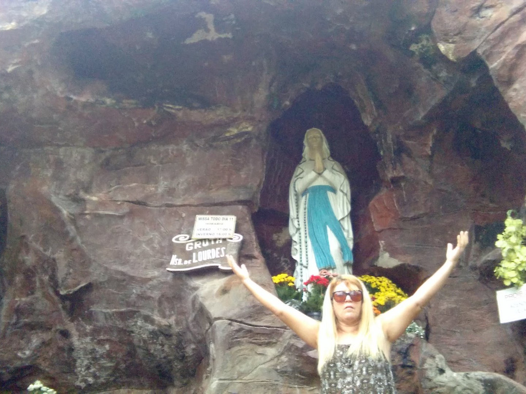 Nossa Senhora de Lourdes Cave景点图片
