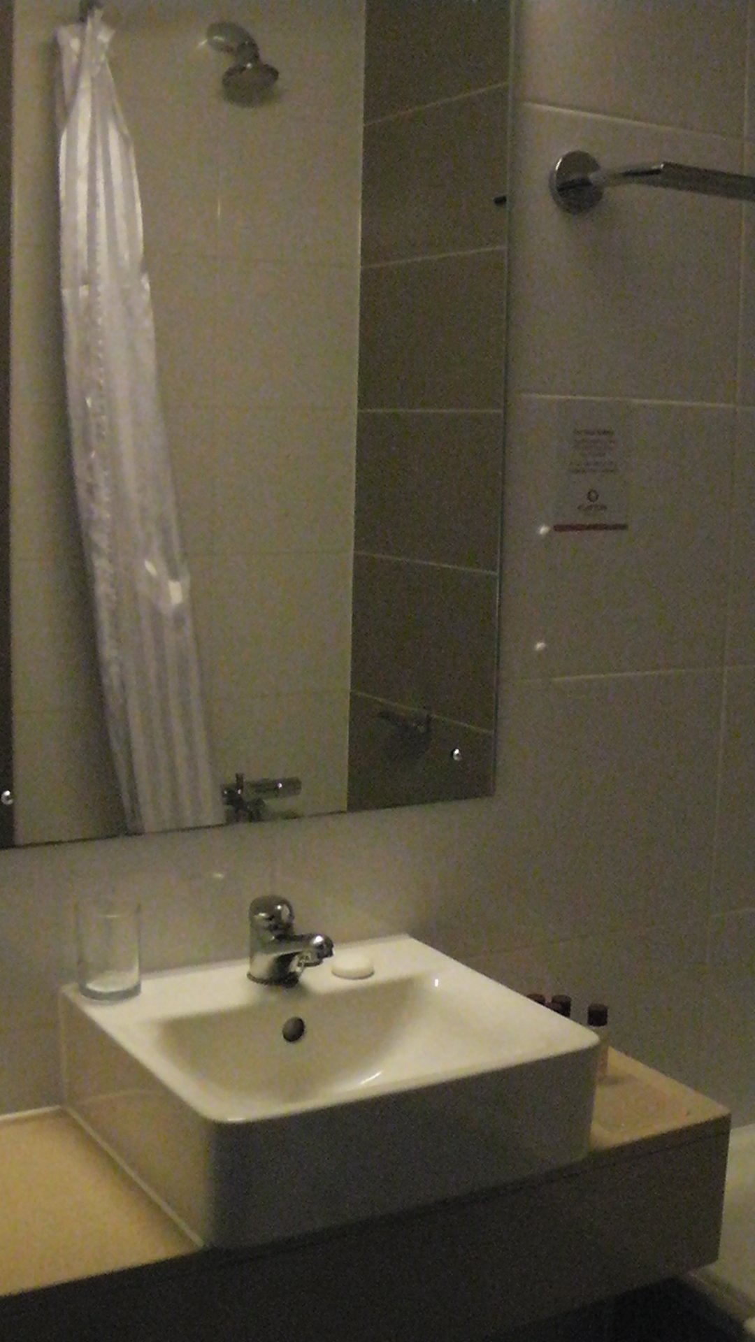 Clayton Hotel Cardiff-浴室