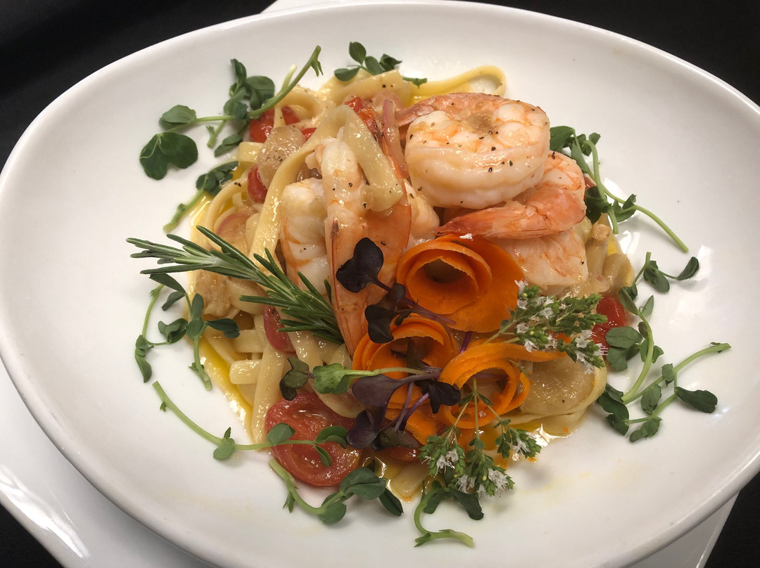 Double Barrel Wine Bar and Lounge