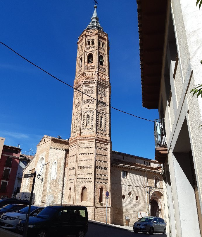 Colegiata de Santa Maria la Mayor景点图片