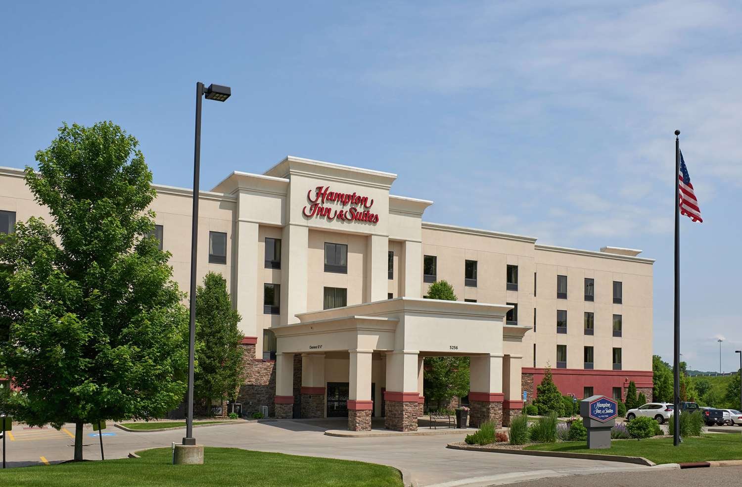 Hampton Inn & Suites Canton-官方