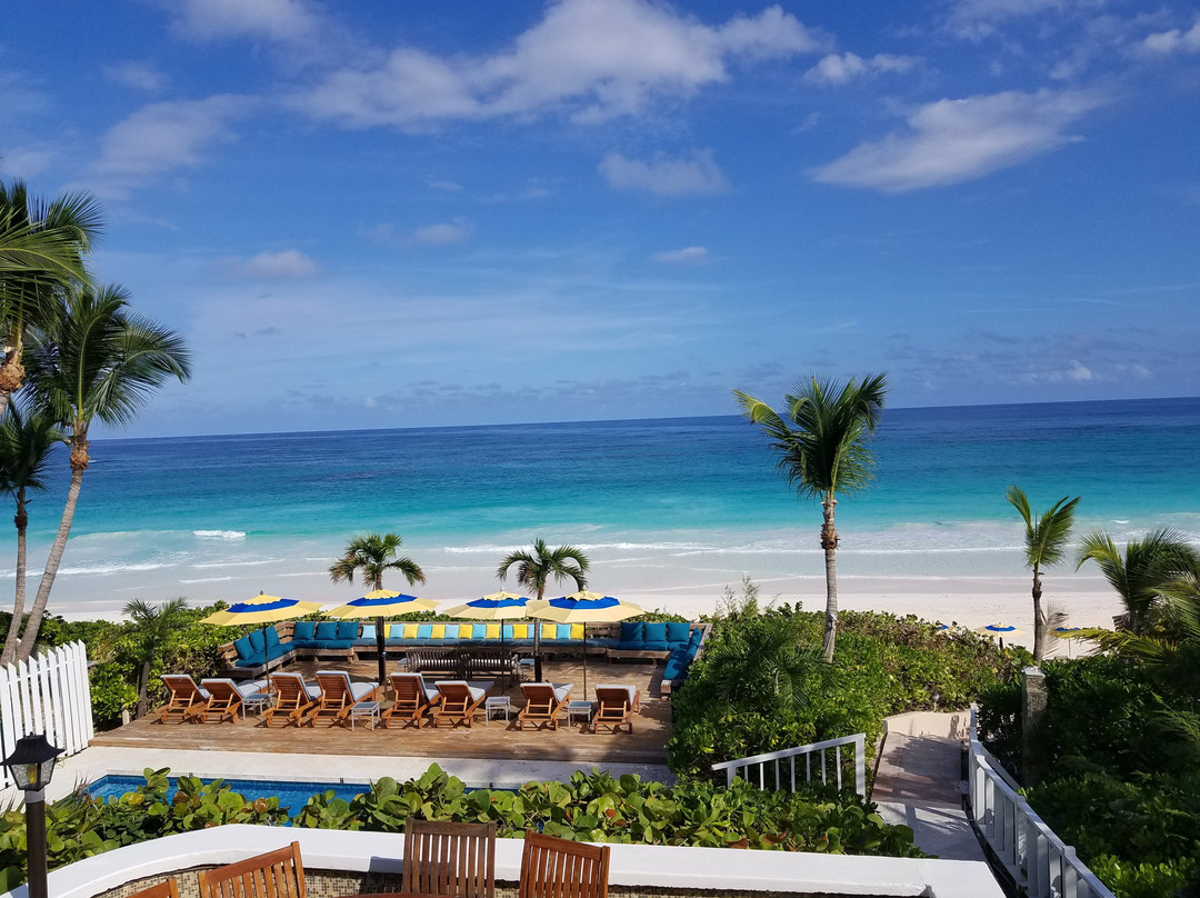 Runaway Hill Inn主图