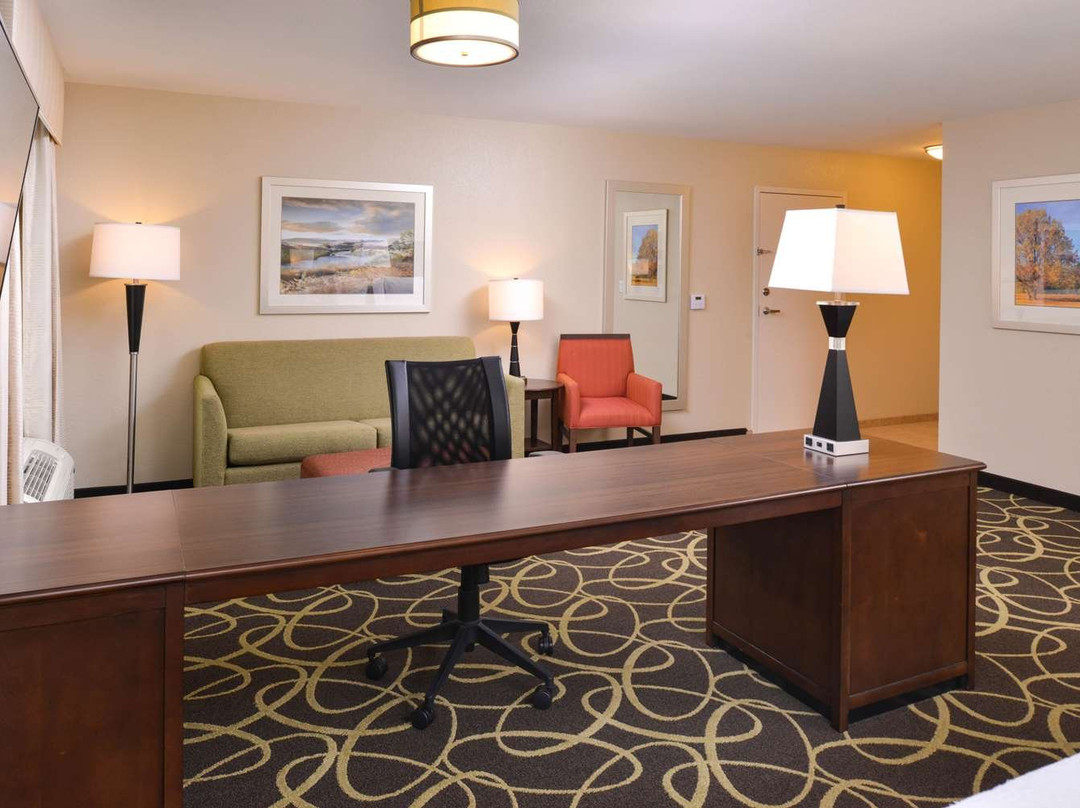 Hampton Inn Omaha Midtown-Aksarben Area主图