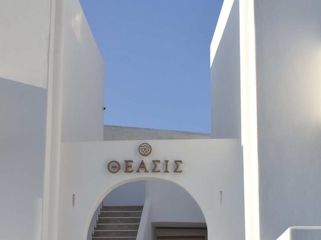 Theasis Luxury Suites主图