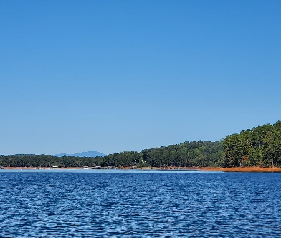 Hartwell Dam and Lake景点图片