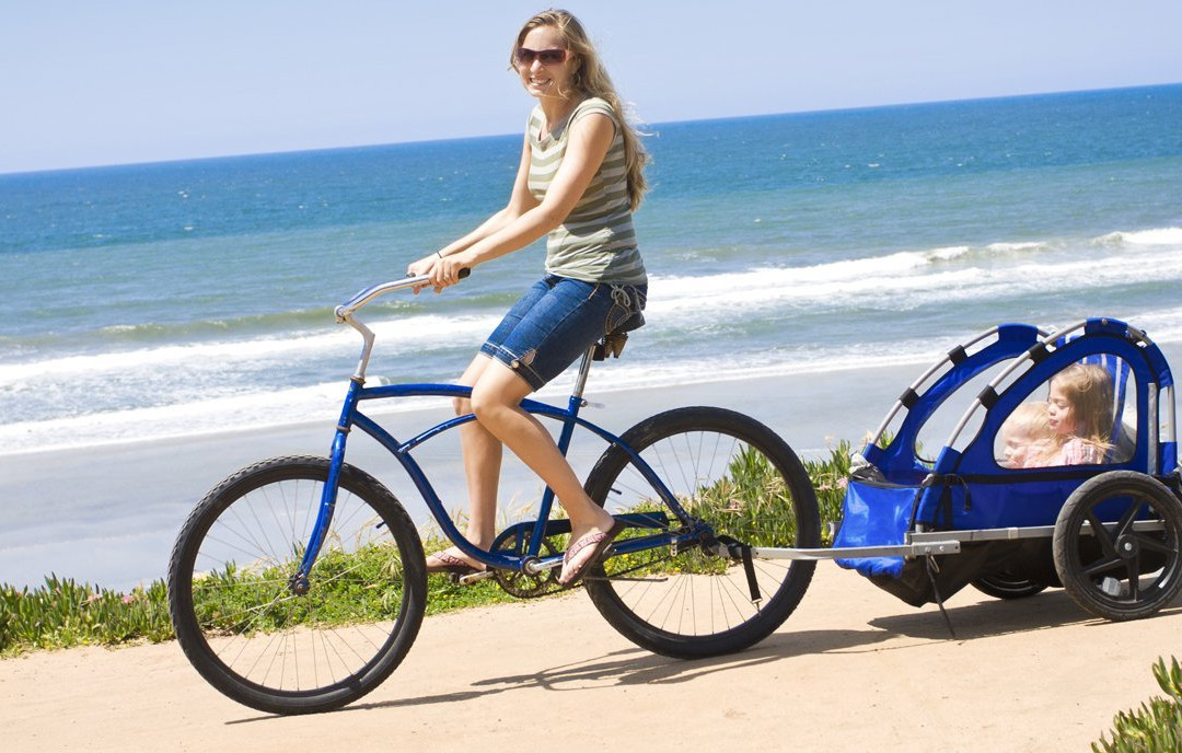 Island Bike & Surf Shop景点图片