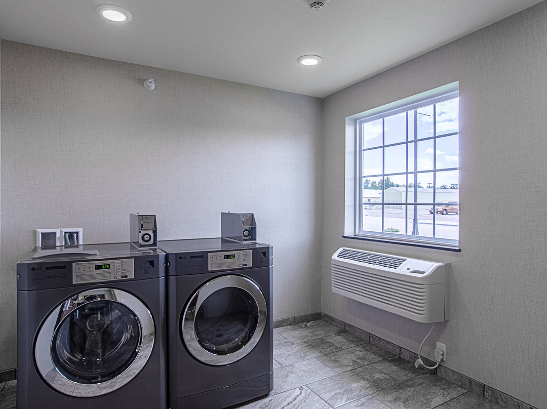 Cobblestone Inn & Suites - Guernsey主图