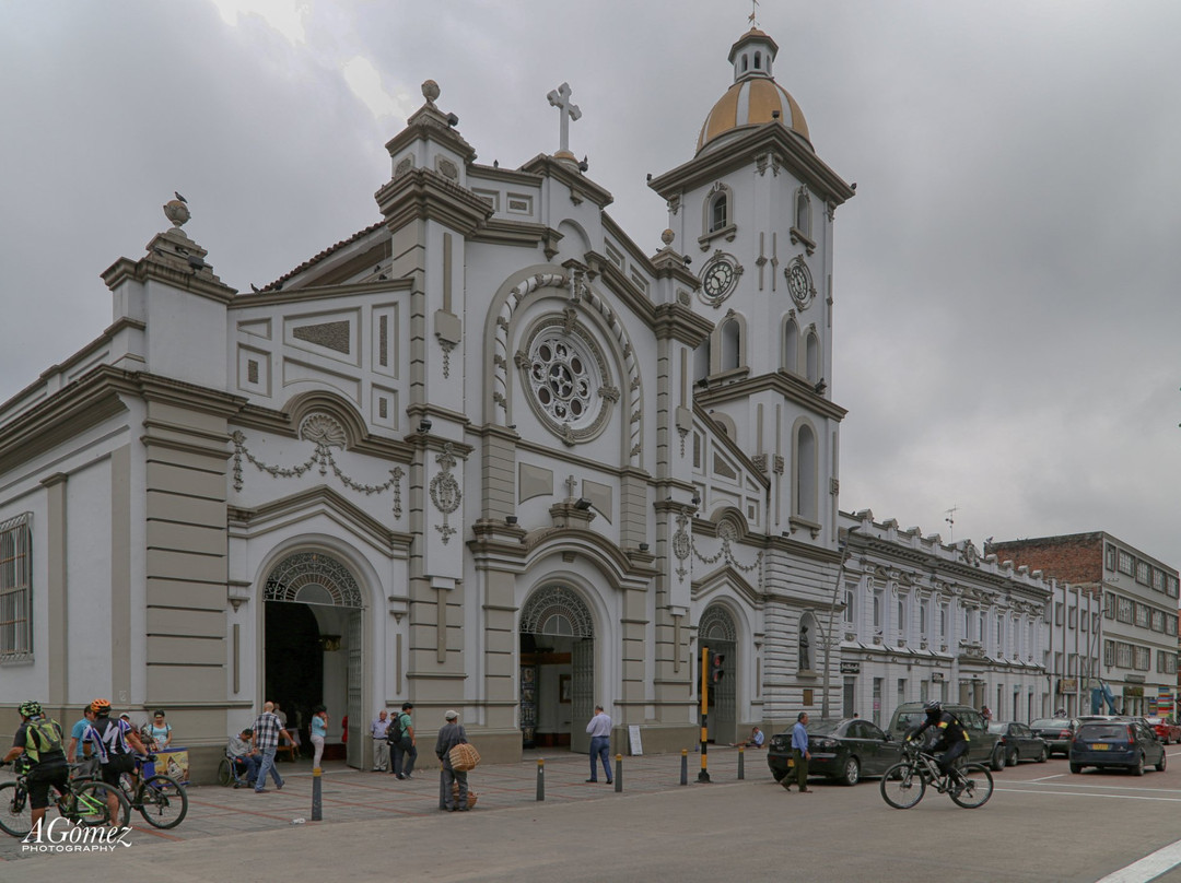 Catedral Primada de Ibague景点图片