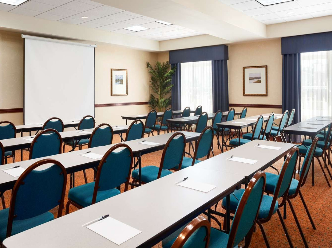 Country Inn & Suites by Radisson, Lexington Park (Patuxent River Naval Air Station), MD主图